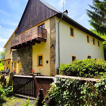 特夫日住宿加早餐旅馆 Velká Bukovina 外观 照片